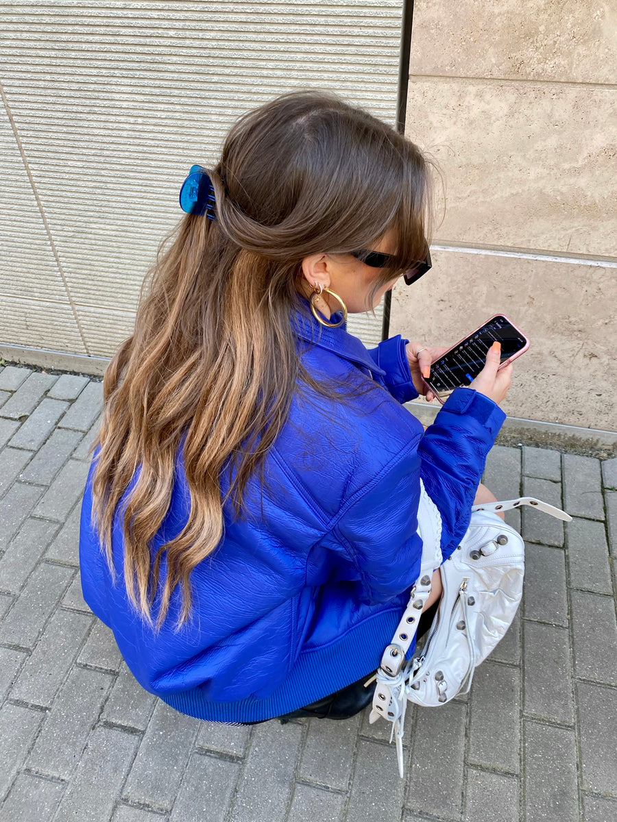 Lou Clip in Royal Blue