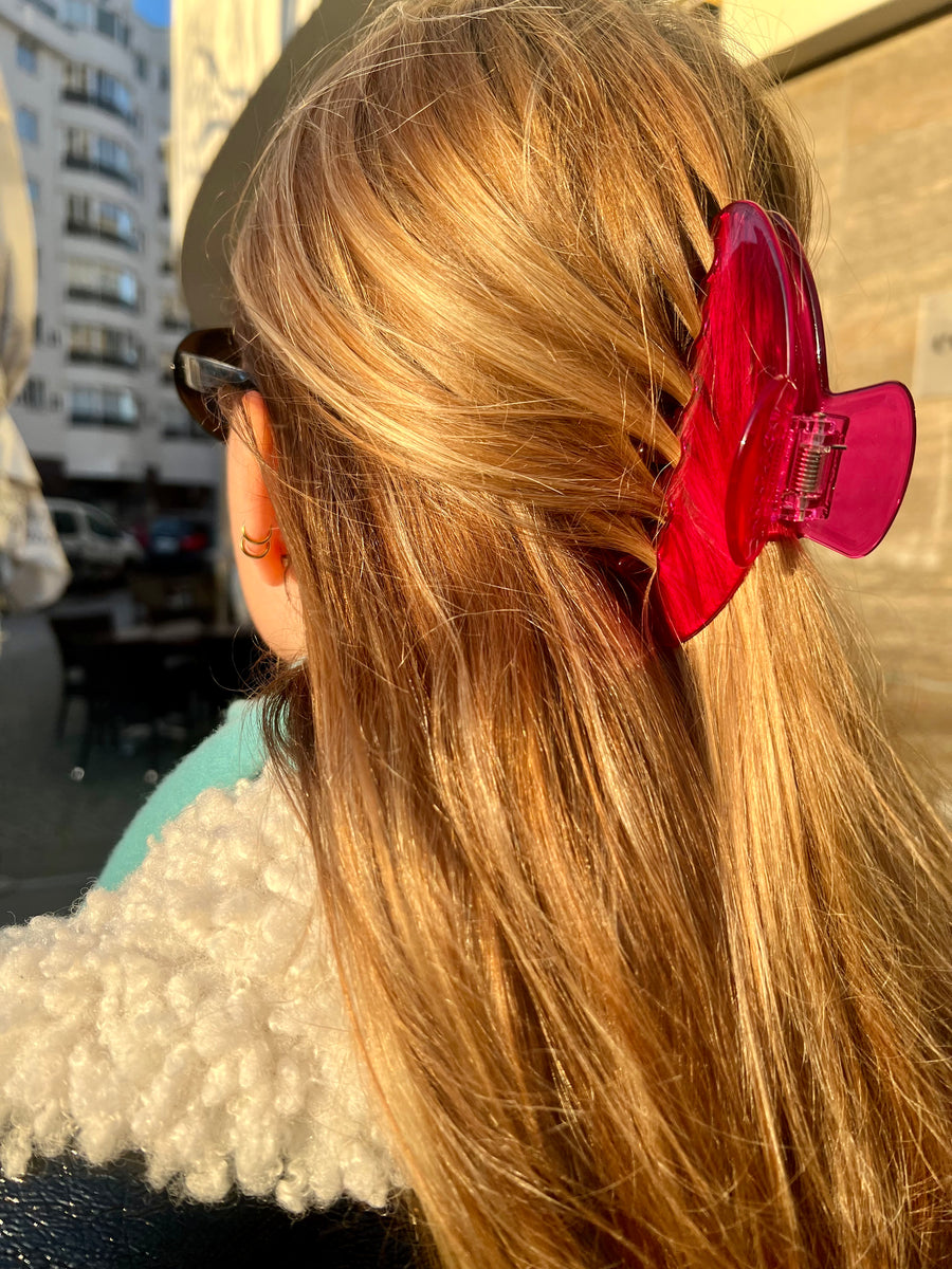 Ace Clip in Pink Transparent