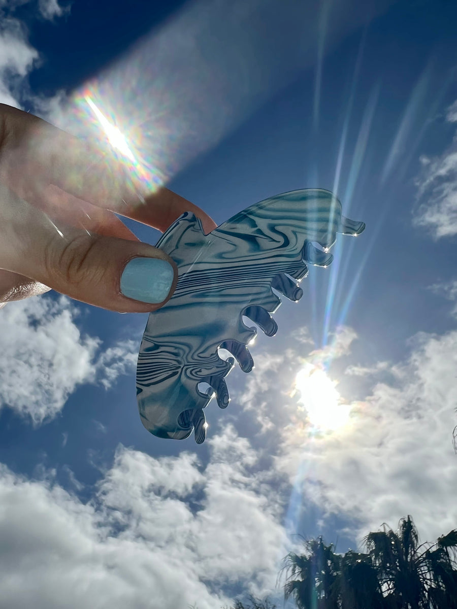 Ace Clip in Blue Sky